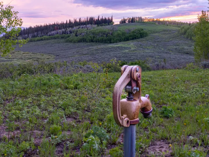 Outdoor faucet